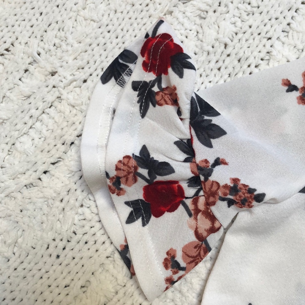 Girls floral formal ruffle sleeve shirt - Picture 5 of 5